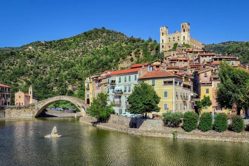 Appartamentino - Castle View, No Stairs Dolceacqua Zewnętrze zdjęcie